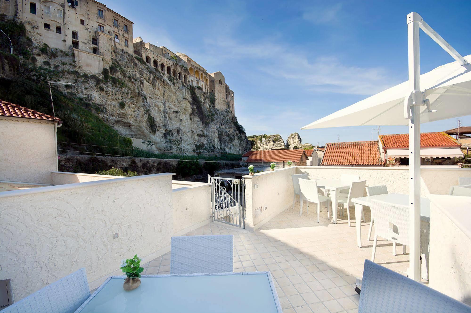 Residenza A Due Passi Dal Mare Hotel Tropea Exterior foto